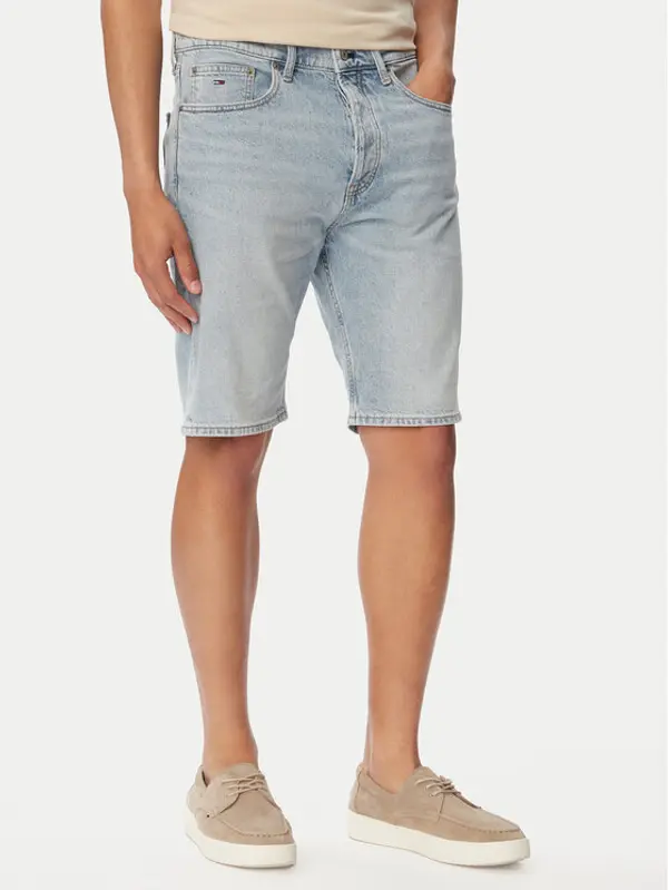 Tommy Jeans Tommy Jeans Kratke traperice Otis DM0DM23379 Svijetlo plava Regular Fit