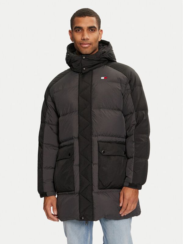 Tommy Jeans Tommy Jeans Pernata jakna DM0DM19999 Crna Regular Fit