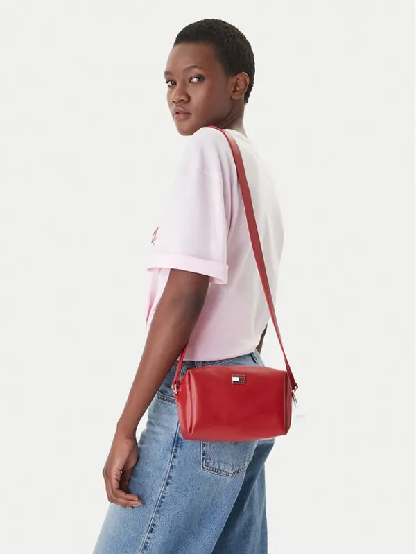 Tommy Jeans Tommy Jeans Torbica Tjw City Charm Camera Bag AW0AW18456 Crvena