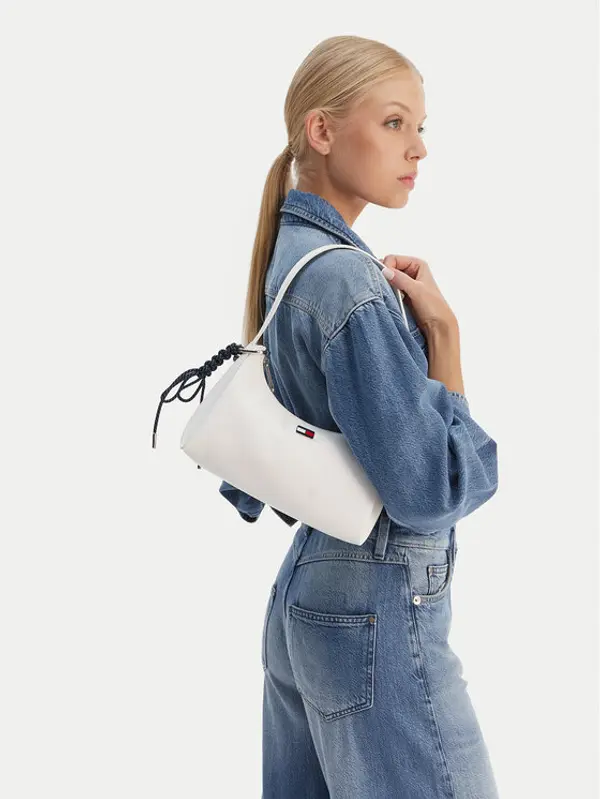 Tommy Jeans Tommy Jeans Torbica Tjw City Charm Shoulder Bag AW0AW18458 Bijela