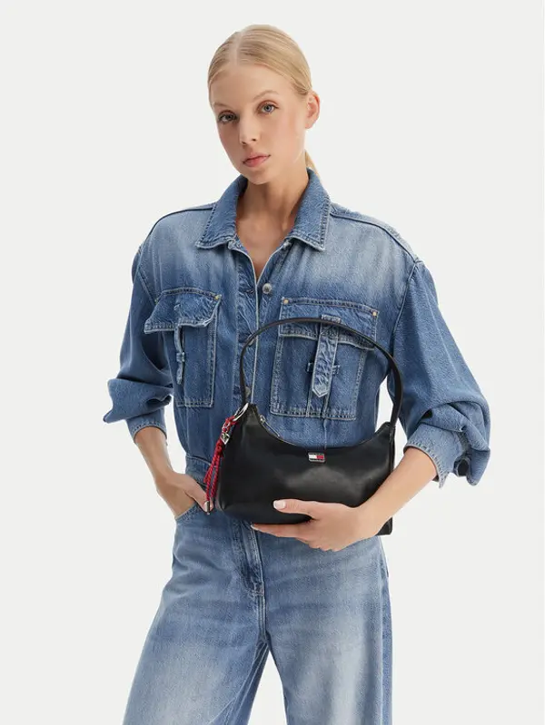 Tommy Jeans Tommy Jeans Torbica Tjw City Charm Shoulder Bag AW0AW18458 Crna