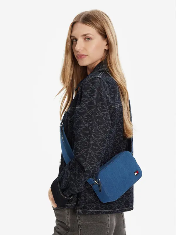 Tommy Jeans Tommy Jeans Torbica Tjw Cool Denim Camera Bag AW0AW17874 Plava