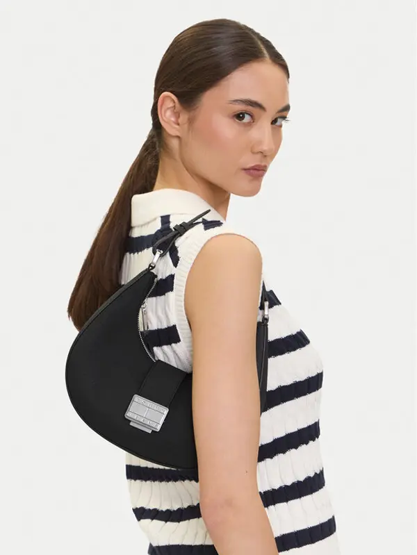 Tommy Jeans Tommy Jeans Torbica Tjw Crush Shoulder Bag AW0AW17539 Crna