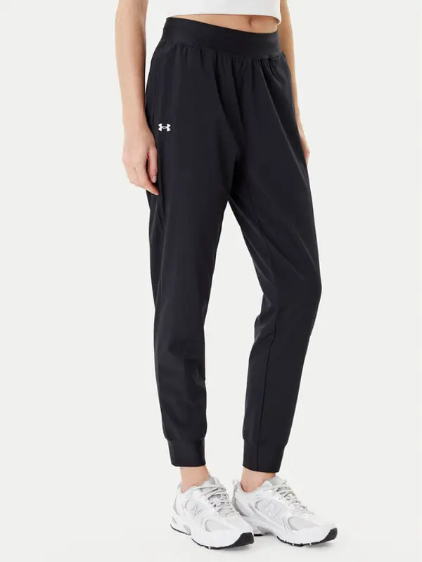 Under Armour Under Armour Donji dio trenerke Armoursport High Rise Wvn Pnt 1382727-001 Crna Loose Fit