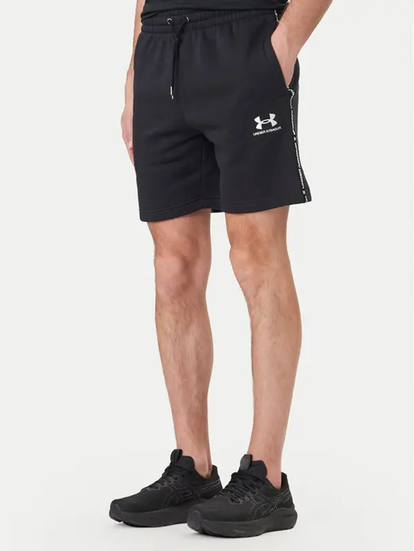 Under Armour Under Armour Sportske kratke hlače UA Icon Fleece Taping 1390299 Crna Regular Fit