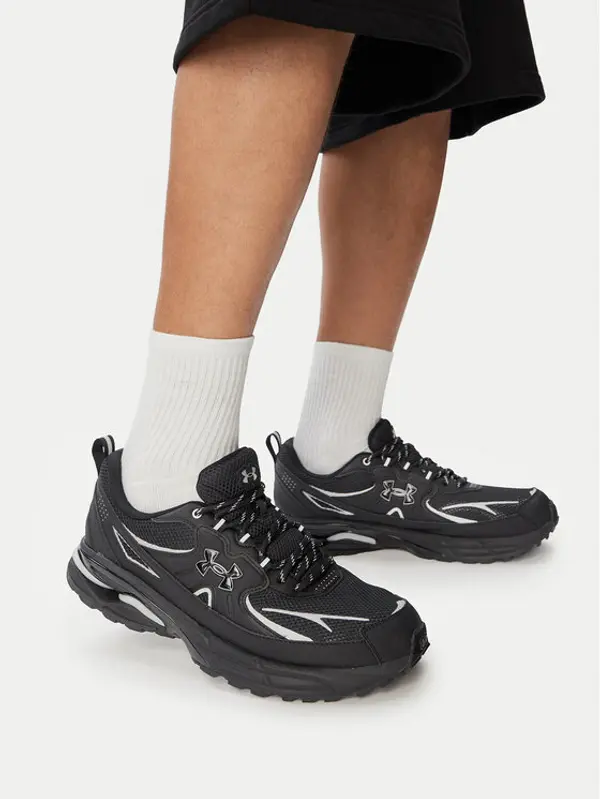 Under Armour Under Armour Tenisice UA Apparition Tech 6005280 Crna