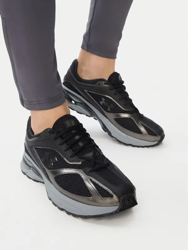 Under Armour Under Armour Tenisice UA HOVR Apparition RTRFTR TC 3027595 Crna