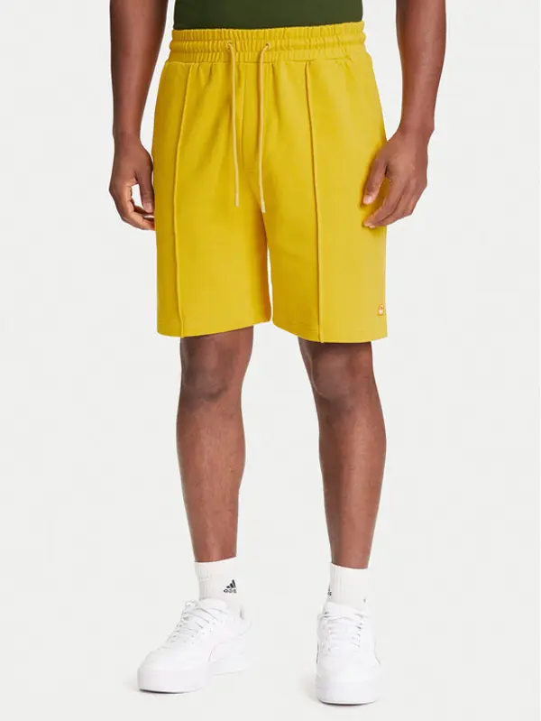 United Colors of Benetton United Colors Of Benetton Sportske kratke hlače 342ZU900X Žuta Regular Fit