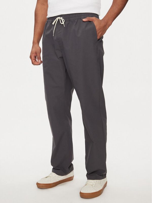 Vans Vans Hlače Range Relaxed Sport Pant VN000G6C Siva Relaxed Fit