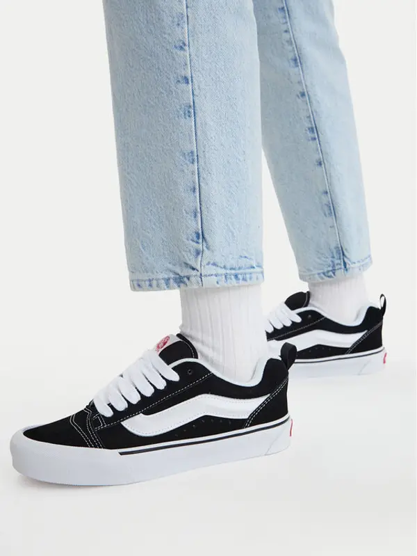 Vans Vans Tenisice Knu Skool VN0009QC6BT1 Crna