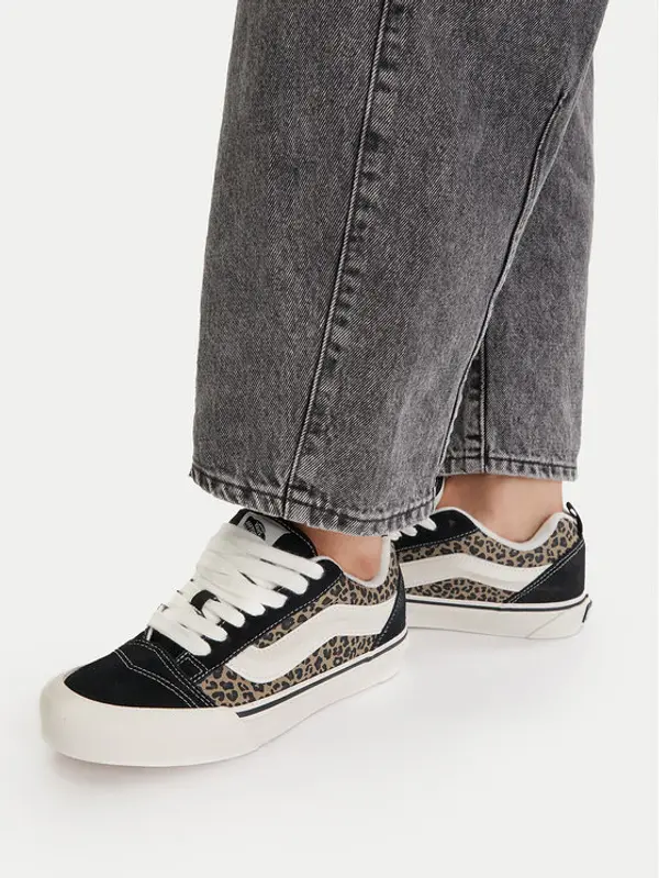 Vans Vans Tenisice Knu Skool VN000D756I71 Crna