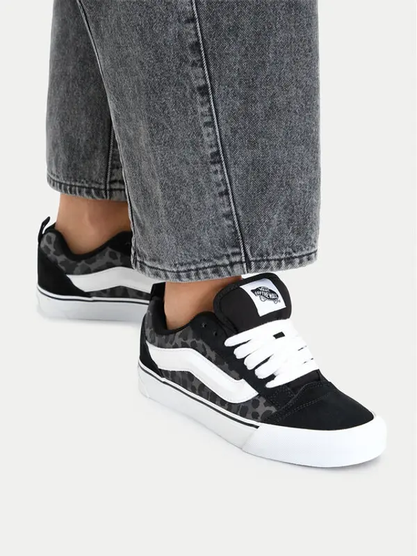 Vans Vans Tenisice Knu Skool VN000Z8XBLK1 Crna