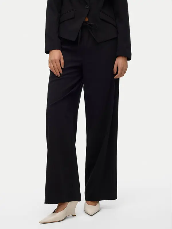 Vero Moda Vero Moda Hlače Babette 10320601 Crna Straight Fit