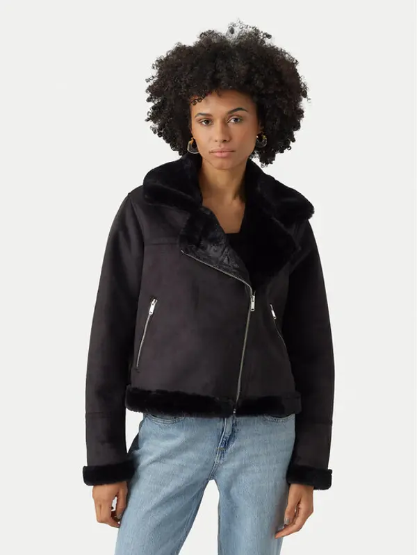 Vero Moda Vero Moda Kožuh Peggy 10290150 Crna Regular Fit