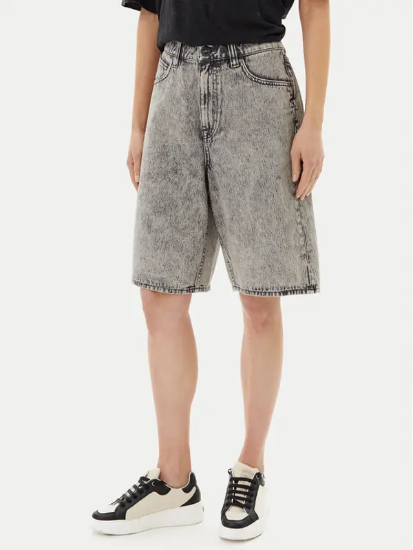 Volcom Volcom Kratke traperice Beeggy B2012504 Svijetlo siva Baggy Fit