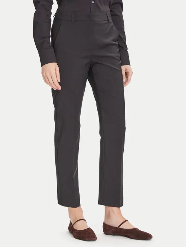 Weekend Max Mara Weekend Max Mara Hlače Canon 2525136171 Crna Slim Fit