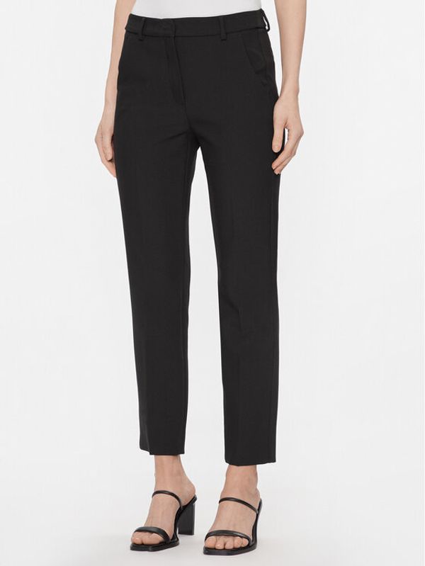 Weekend Max Mara Weekend Max Mara Hlače Rana 2415131021 Crna Slim Fit