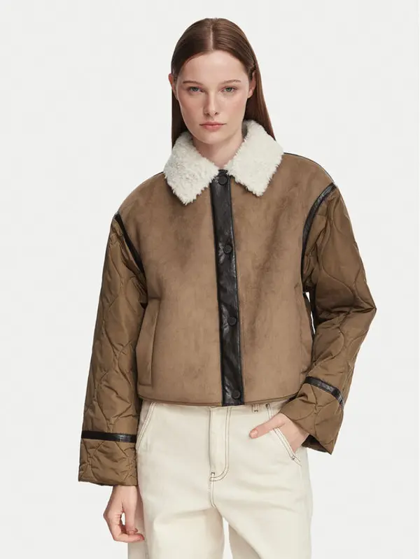 Weekend Max Mara Weekend Max Mara Umjetni kožuh Gessati 2625486011 Svijetlo smeđa Regular Fit