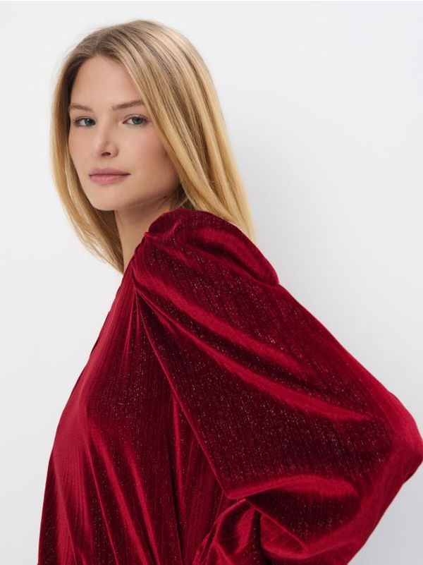 Mohito Mohito - Bluza s metalik nitima - kestenjasta