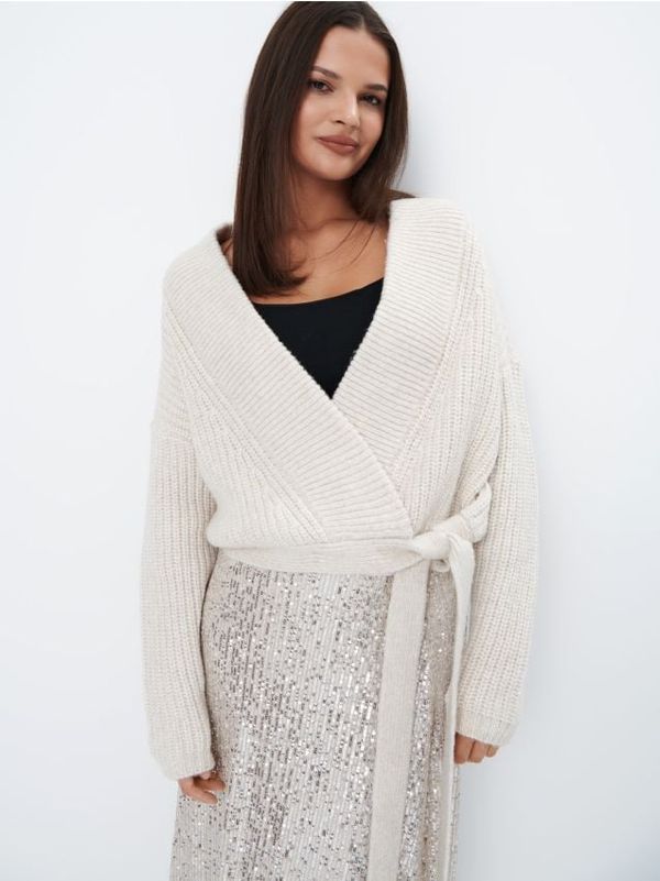 Mohito Mohito - Džemper od mješavine vune s preklopom sprijeda - bež