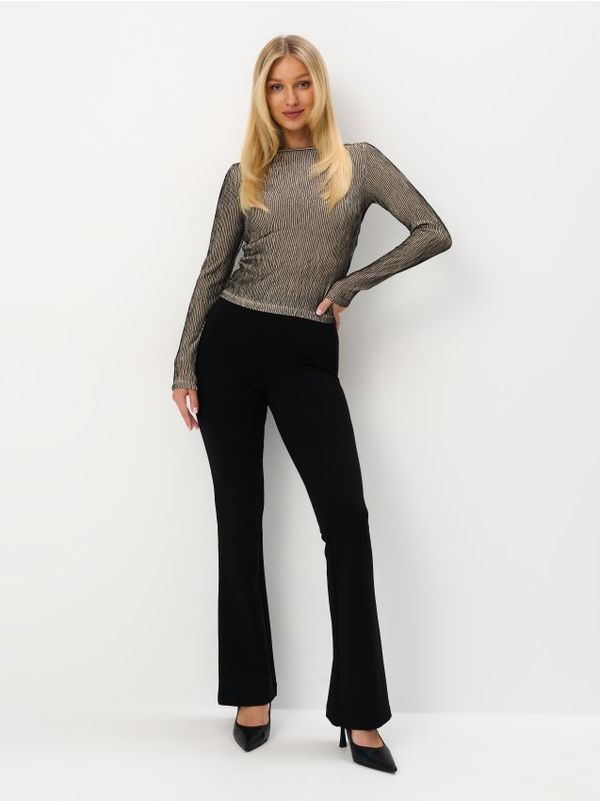 Mohito Mohito - Flare hlače - crna