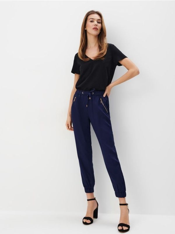 Mohito Mohito - Hlače jogger - mornarsko plava