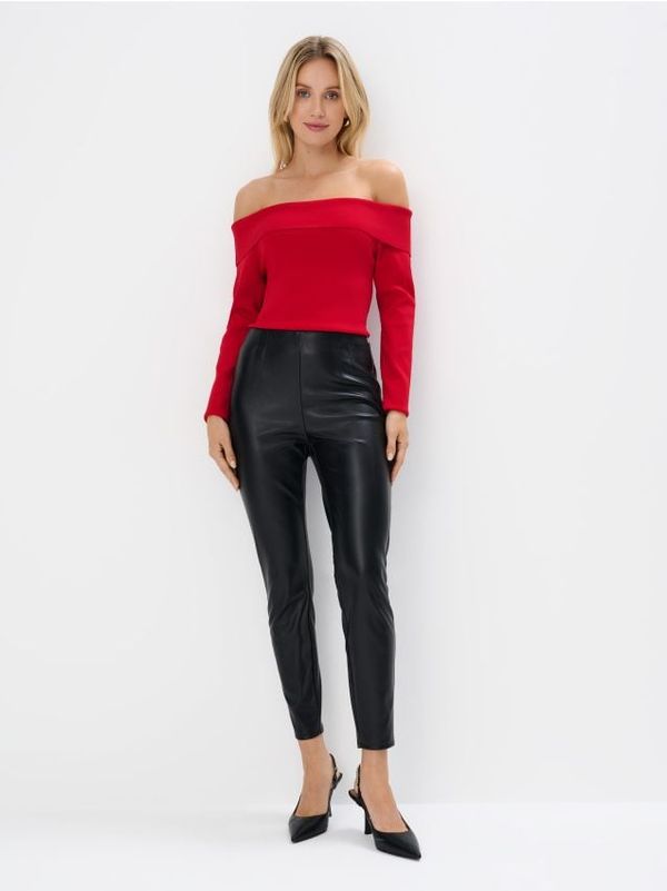 Mohito Mohito - Hlače s ravnim nogavicama - crna