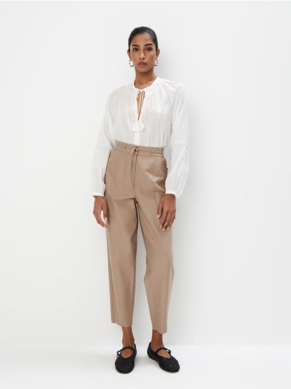 Mohito Mohito - Hlače s visokim udjelom viskoze - bež