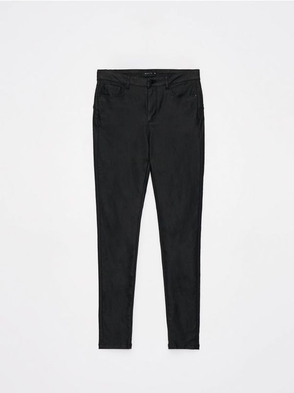 Mohito Mohito - Hlače s voštanim efektom - crna