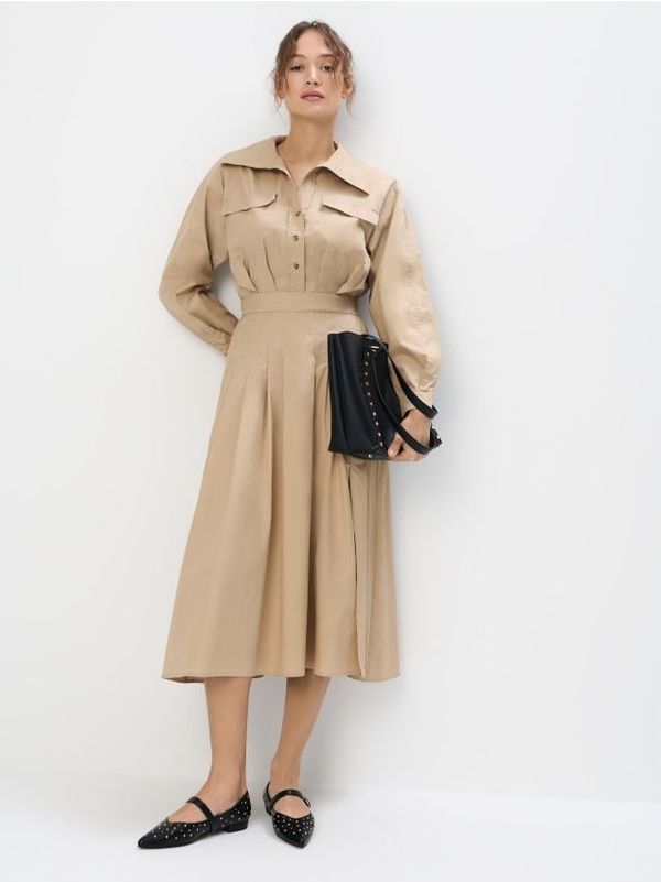 Mohito Mohito - Midi haljina-košulja - bež