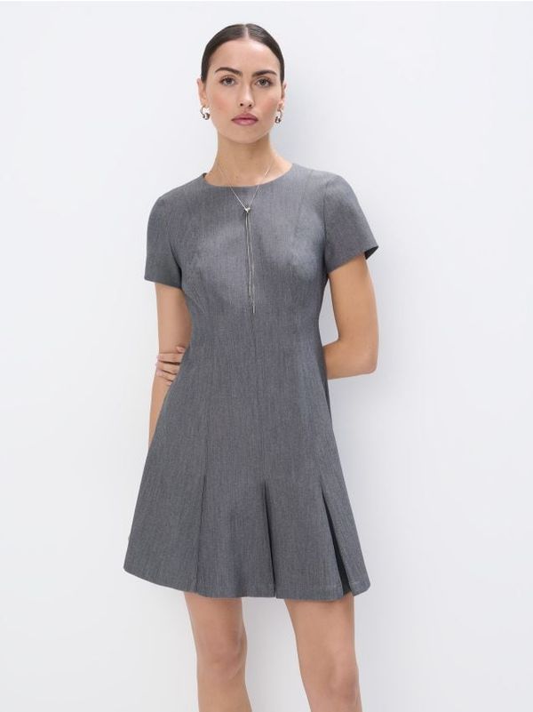 Mohito Mohito - Mini haljina s kratkim rukavima - siva