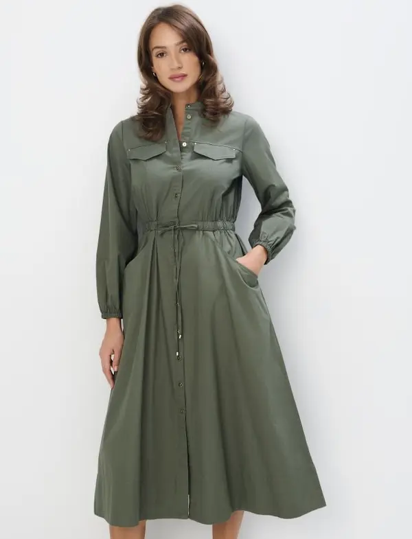 Mohito Mohito - Pamučna midi haljina-košulja - khaki