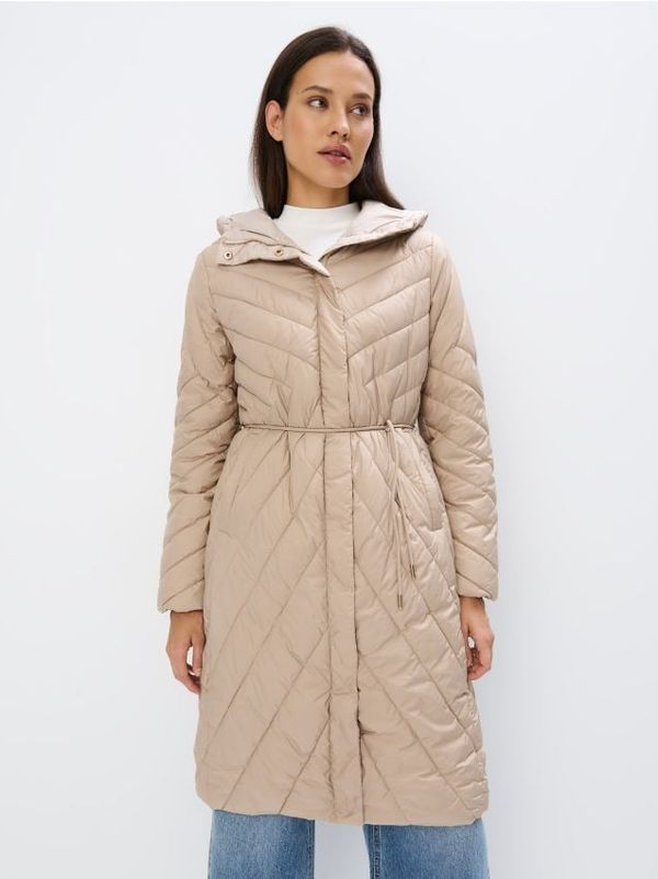 Mohito Mohito - Prošiveni kaput s visokim ovratnikom - bež