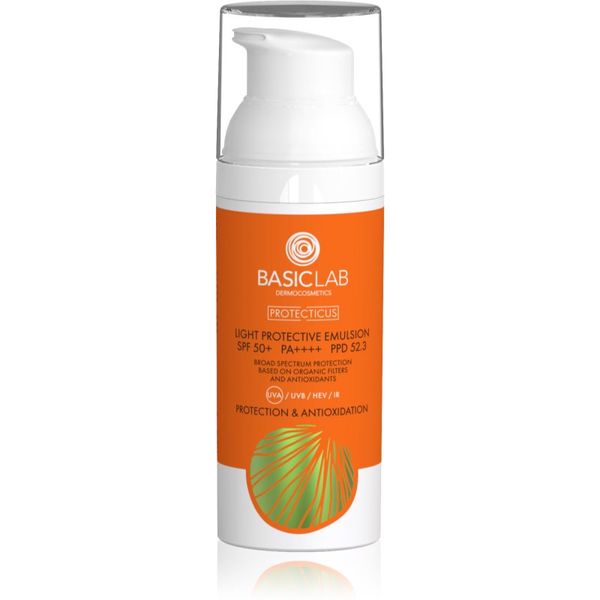 BasicLab BasicLab Dermocosmetics Protecticus blaga emulzija sa zaštitnim učinkom protiv utjecaja vanjskog utjecaja SPF 50+ 50 ml