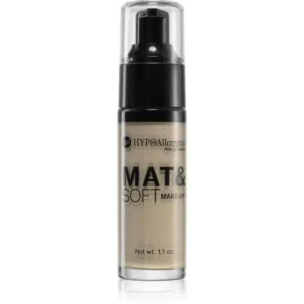 Bell Bell Hypoallergenic Mat&Soft blagi matirajući puder nijansa 01 Light Beige 30 ml