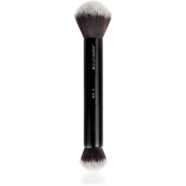 Brushworks Brushworks Double Ended mali kist za nanošenje tekućih, kremastih i proizvoda u prahu tip NO. 6 1 kom