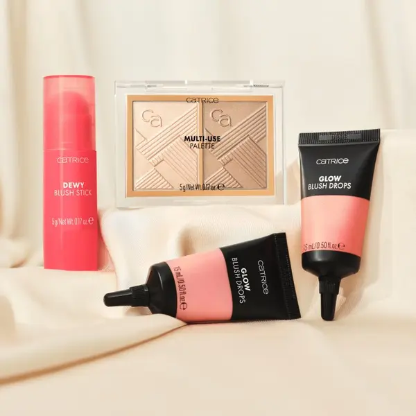 Catrice Catrice Dewy Blush Stick rumenilo u olovci nijansa 010 Sheen On You 5 g