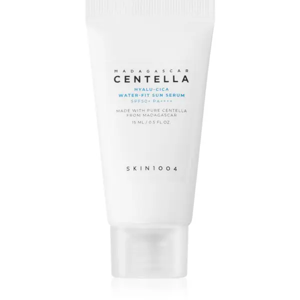 SKIN1004 SKIN1004 Madagascar Centella Hyalu-Cica Water-Fit Sun Serum zaštitni serum s hidratantnim učinkom SPF 50+ 15 ml