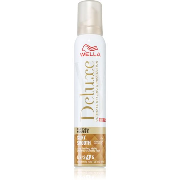 Wella Wella Deluxe Silky Smooth pjena za kosu s hranjivim učinkom 200 ml