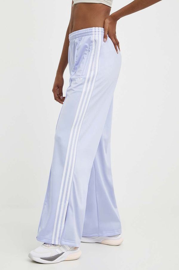 adidas Originals Donji dio trenirke adidas Originals boja: ljubičasta, s aplikacijom, IP0643