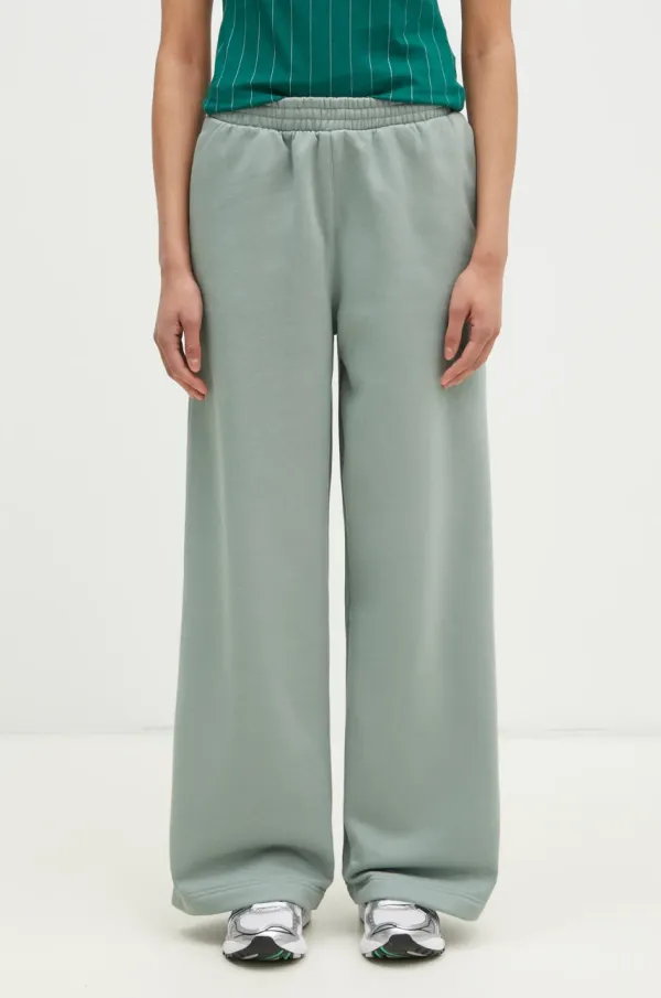 adidas Originals Donji dio trenirke adidas Originals Essential boja: zelena, bez uzorka, JM1090