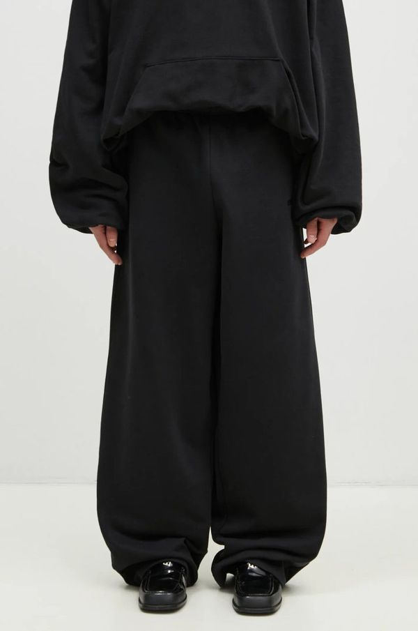 Vetements Donji dio trenirke VETEMENTS Embroidered Logo boja: crna, bez uzorka, UA66SP630B