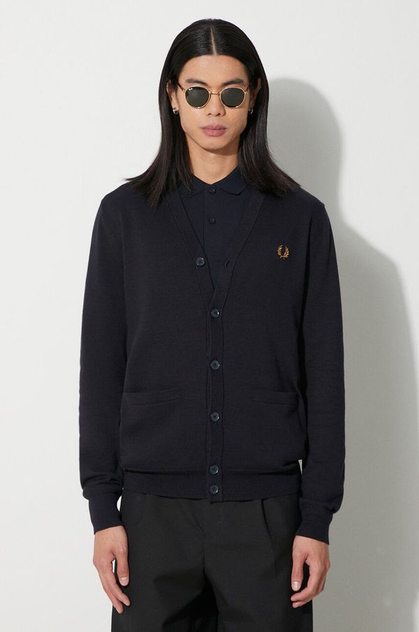 Fred Perry Vuneni kardigan Fred Perry boja: tamno plava, K9551.795