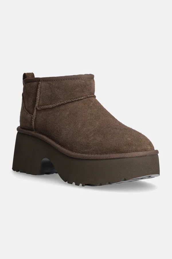 Ugg Gležnječe od brušene kože UGG Classic Ultra Mini New Heights za žene, boja: smeđa, s debelom potpeticom, s toplom podstavom, 1158311-HCK