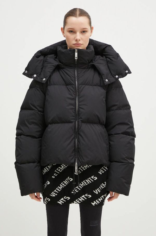 Sportmax Pernata jakna Sportmax Beira za žene, boja: crna, za zimu, oversize, 2422486012600