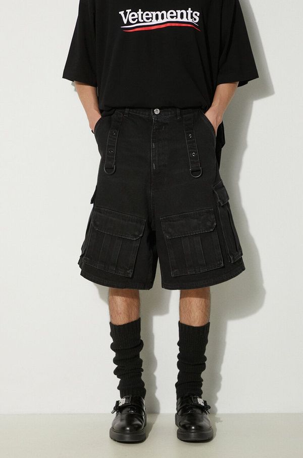 Vetements Traper kratke hlače VETEMENTS Multipocket Cargo Denim Shorts za muškarce, boja: crna, UE64SS100B