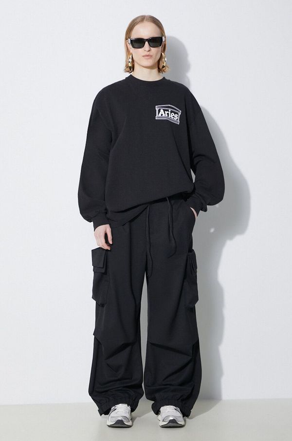 Y-3 Hlače s primjesom vune Y-3 Refined Woven Cargo boja: crna, široke, visoki struk, IN4373