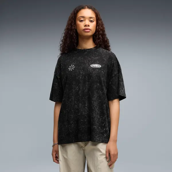 PUMA FUTURE.PUMA.ARCHIVE Washed Oversized Graphic Tee Women, Clothing, Black, S