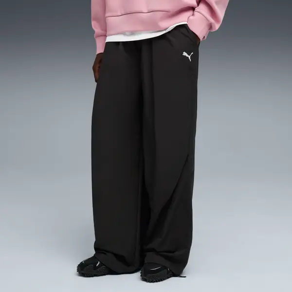 PUMA PUMA Wardrobe Essentials Oversized Parachute Pants Men, Men, Black, S