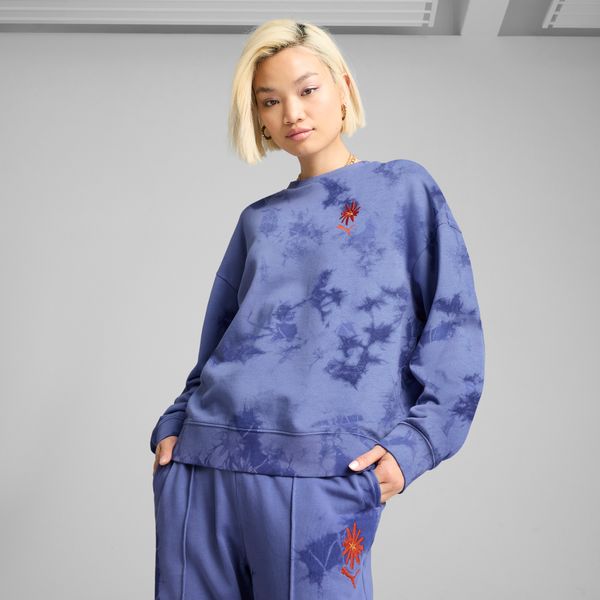 PUMA Women's Puma WARDROBE ESS FLORAL PACK Oversized Washed Graphic Crew, Blue, Size XL, Clothing